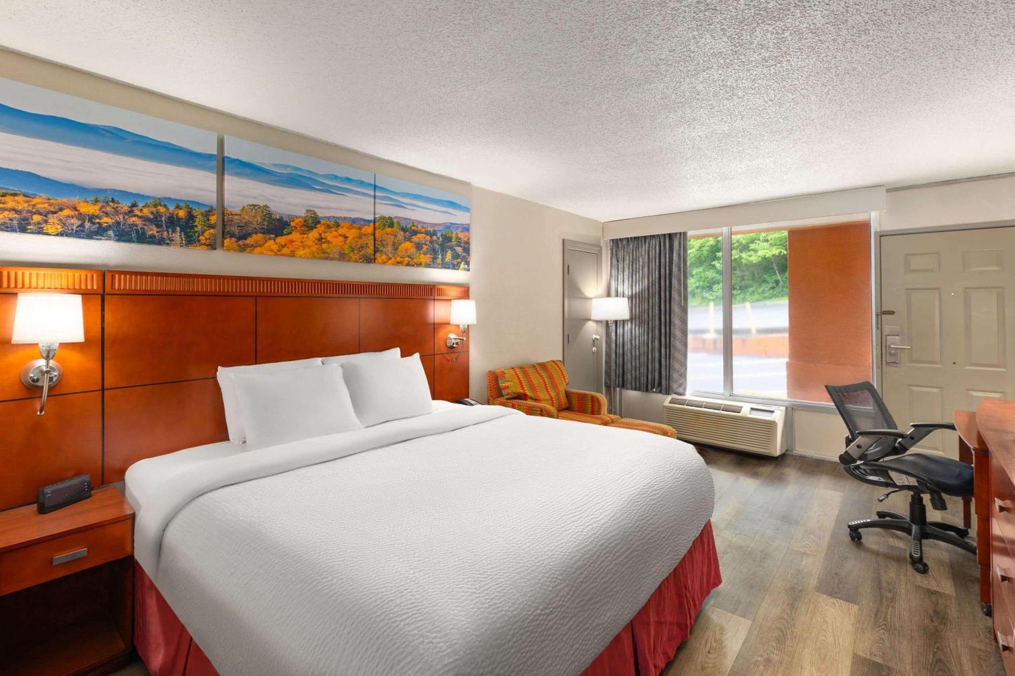 Days Inn By Wyndham Knoxville East Eksteriør bilde