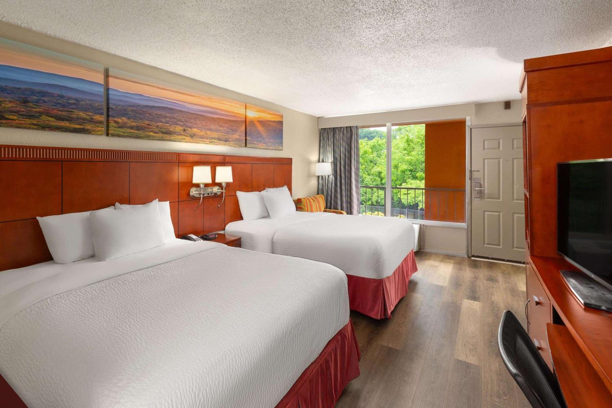 Days Inn By Wyndham Knoxville East Eksteriør bilde